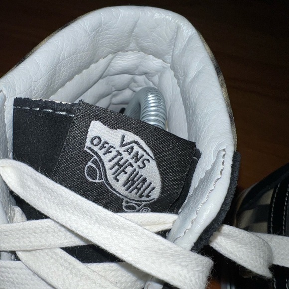 Vans Sk8-Hi Blur Checkerboard Black/White High Top Sneakers Mens Sz 8/ Wmns 9.5 - Picture 4 of 11